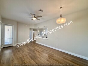 2036 E River Rd in Tucson, AZ - Building Photo - Building Photo