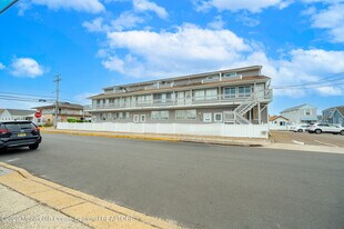 1713 Boulevard in Seaside Park, NJ - Building Photo