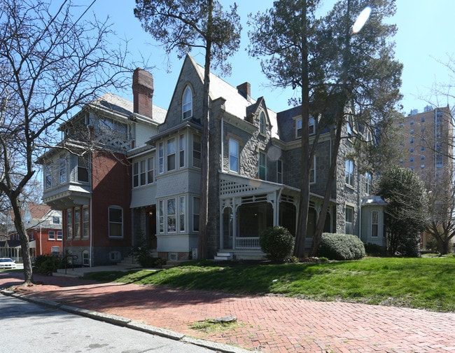 1315 Delaware Ave