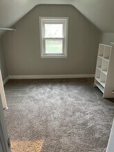 5025 Henry St in Garfield Heights, OH - Building Photo - Building Photo
