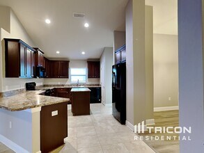 1811 Galloway Terrace in Winter Haven, FL - Foto de edificio - Building Photo