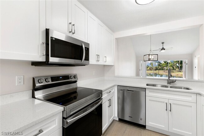 property at 520 Augusta Blvd