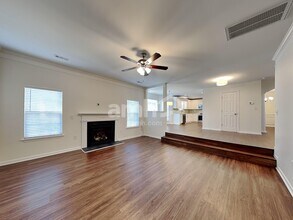 19005 Kanawha Dr in Cornelius, NC - Foto de edificio - Building Photo