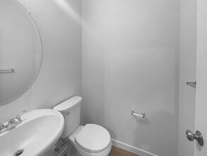 3234 Bridgeway Dr in Rancho Cordova, CA - Building Photo - Building Photo