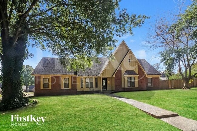 property at 629 Royal Crown Dr