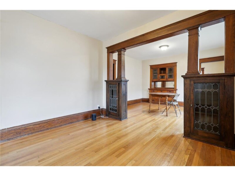 1629 St Anthony Ave in St. Paul, MN - Building Photo