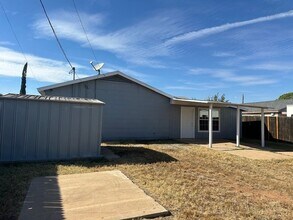 1214 Pueblo St in Odessa, TX - Building Photo - Building Photo