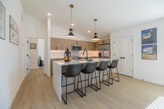 High Pointe at Kelley Ridge in Fort Smith, AR - Building Photo - Interior Photo