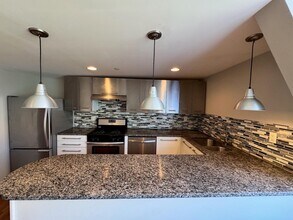 42 North St-Unit -3 in Middletown, NY - Building Photo - Building Photo