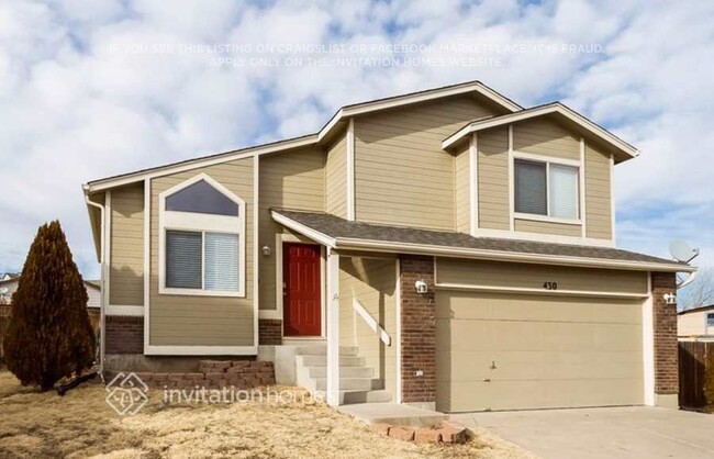 property at 430 Autumn Pl