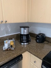 2280 SW 32nd Ave in Miami, FL - Building Photo - Building Photo