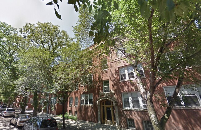 1302 W Rosemont Ave in Chicago, IL - Building Photo - Building Photo