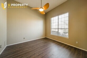 1384 Wentworth Dr in Lewisville, TX - Building Photo - Building Photo
