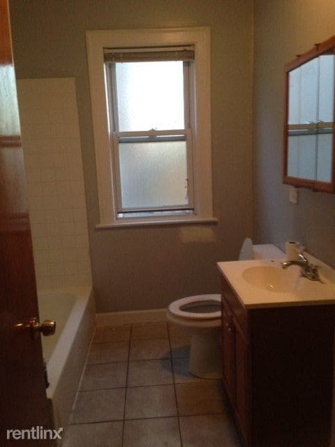 7742 S Carpenter St in Chicago, IL - Building Photo - Building Photo