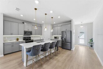 9014 Pinch Shot Dr in Winter Garden, FL - Building Photo - Building Photo