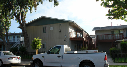 Nancy Lane Apartments in San Jose, CA - Building Photo - Building Photo