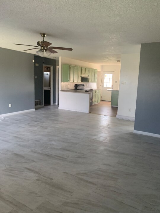 4300 Secretariat Dr in Killeen, TX - Building Photo