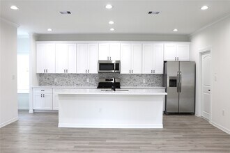 16614 Bonnie Sean Dr in Spring, TX - Building Photo - Building Photo