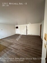 129 E Mitchell Ave in Appleton, WI - Building Photo - Building Photo