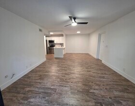 209 Foxtail Dr in Greenacres, FL - Building Photo - Building Photo