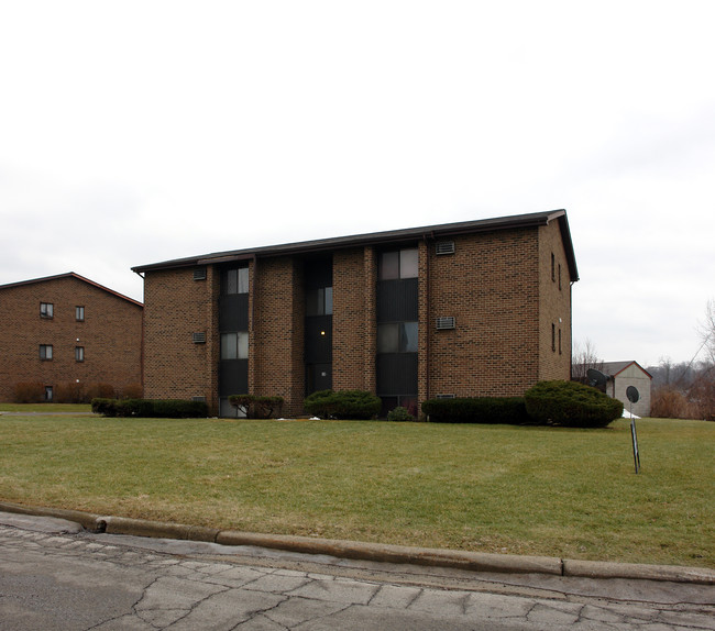 30 Carter Cir in Youngstown, OH - Building Photo - Building Photo