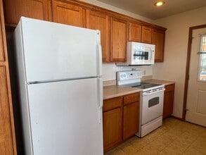 1226 Bluegrass Rd in Nixa, MO - Building Photo - Building Photo