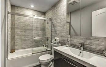 22 Hamlet St, Unit 4 in Somerville, MA - Building Photo - Building Photo