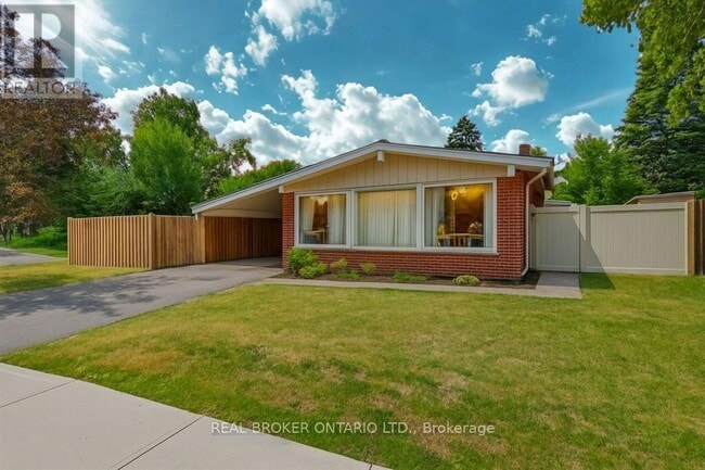 property at 2061 Featherston Dr