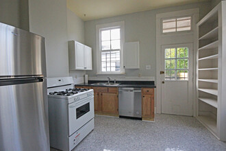 8210 Plum St in New Orleans, LA - Building Photo - Building Photo