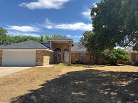 1101 Rosewood Dr in Clovis, NM - Building Photo
