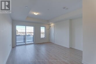 1695 Dersan St in Pickering, ON - Building Photo - Building Photo