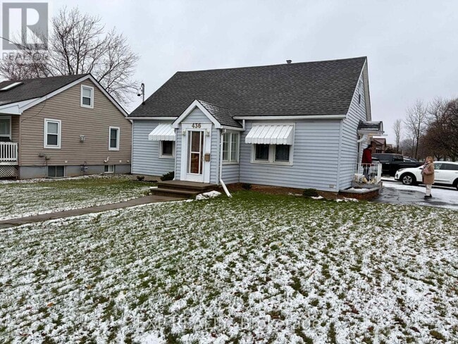 436 Thorold Rd in Welland, ON - Building Photo - Building Photo