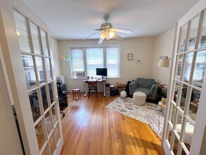 27 Ellery St, Unit 3 in Cambridge, MA - Building Photo - Building Photo