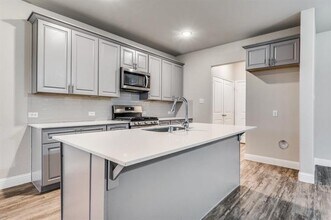 328 Camille Crossing in Celina, TX - Foto de edificio - Building Photo