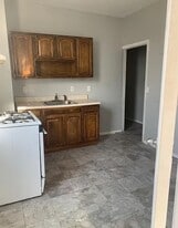 231 3rd St, Unit 1 in Elizabeth, NJ - Building Photo