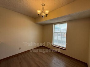 3409 NW Duncan Rd in Blue Springs, MO - Building Photo - Building Photo