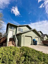 1768-1774 NE Wichita Way in Bend, OR - Building Photo