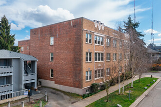 The Sheffield Apartments in Seattle, WA - Building Photo - Building Photo