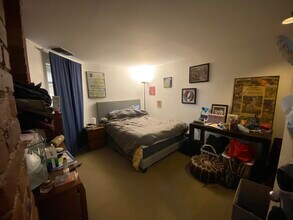 84 Gainsborough St, Unit 303E in Boston, MA - Building Photo - Building Photo