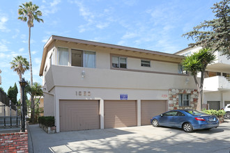 1050 12th St in Santa Monica, CA - Building Photo - Primary Photo