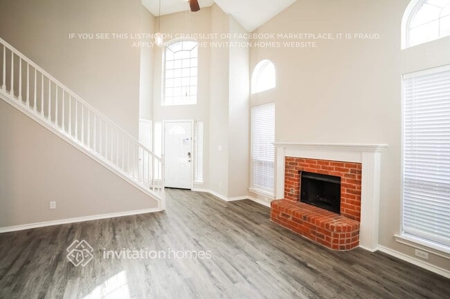 934 Plantation Dr in Lewisville, TX - Foto de edificio - Building Photo