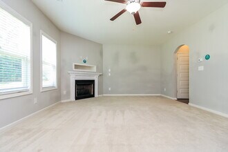 1309 Braemar Highland Dr in Zebulon, NC - Building Photo - Building Photo