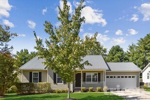 712 Paige Ct in Columbia, TN - Building Photo