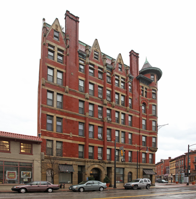 San Marco Apartments in Cincinnati, OH - Building Photo - Building Photo