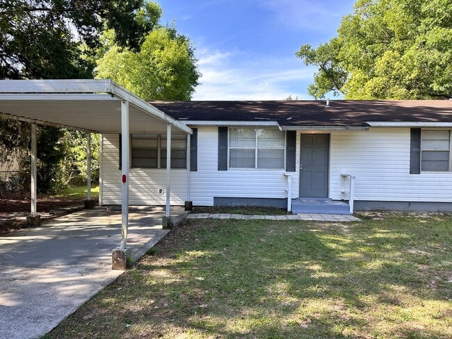 property at 555 Nightingale St