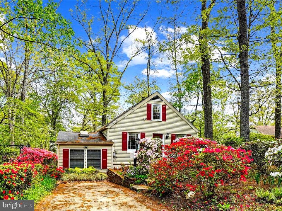 3433 Executive Ave in Falls Church, VA - Building Photo