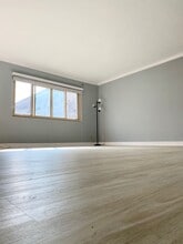 8650 Belford Ave, Unit 221-A in Los Angeles, CA - Building Photo - Building Photo