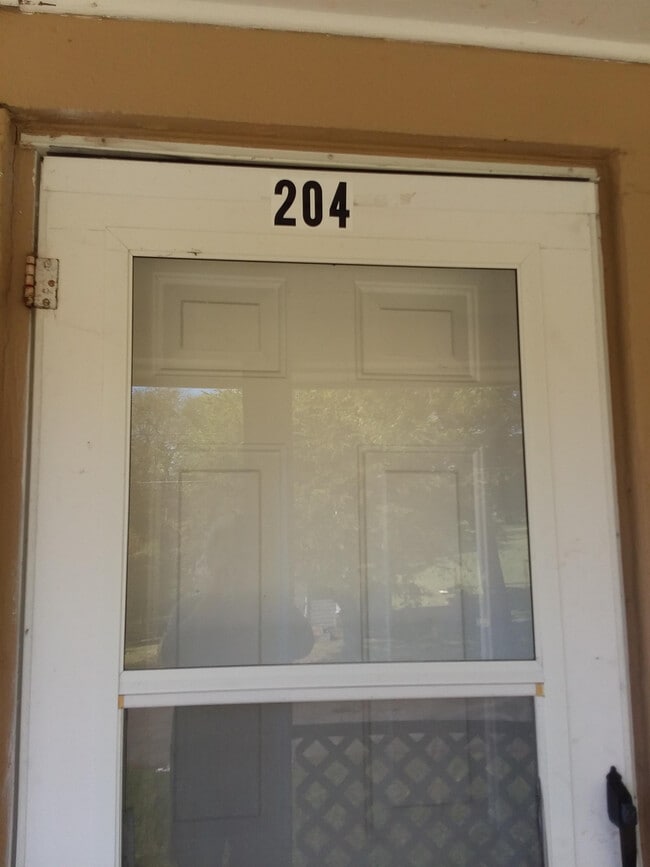 property at 204 Epps St