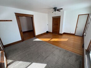 1234 Goodhue Blvd in Lincoln, NE - Building Photo - Building Photo