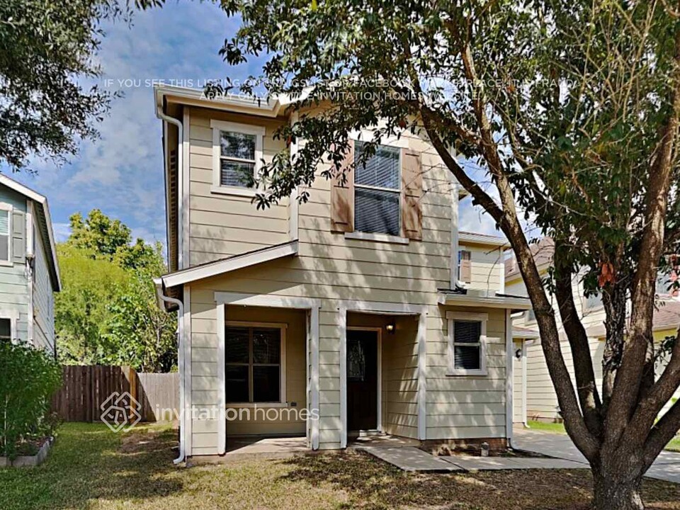 2938 Paddock Brook Ln in Houston, TX - Building Photo